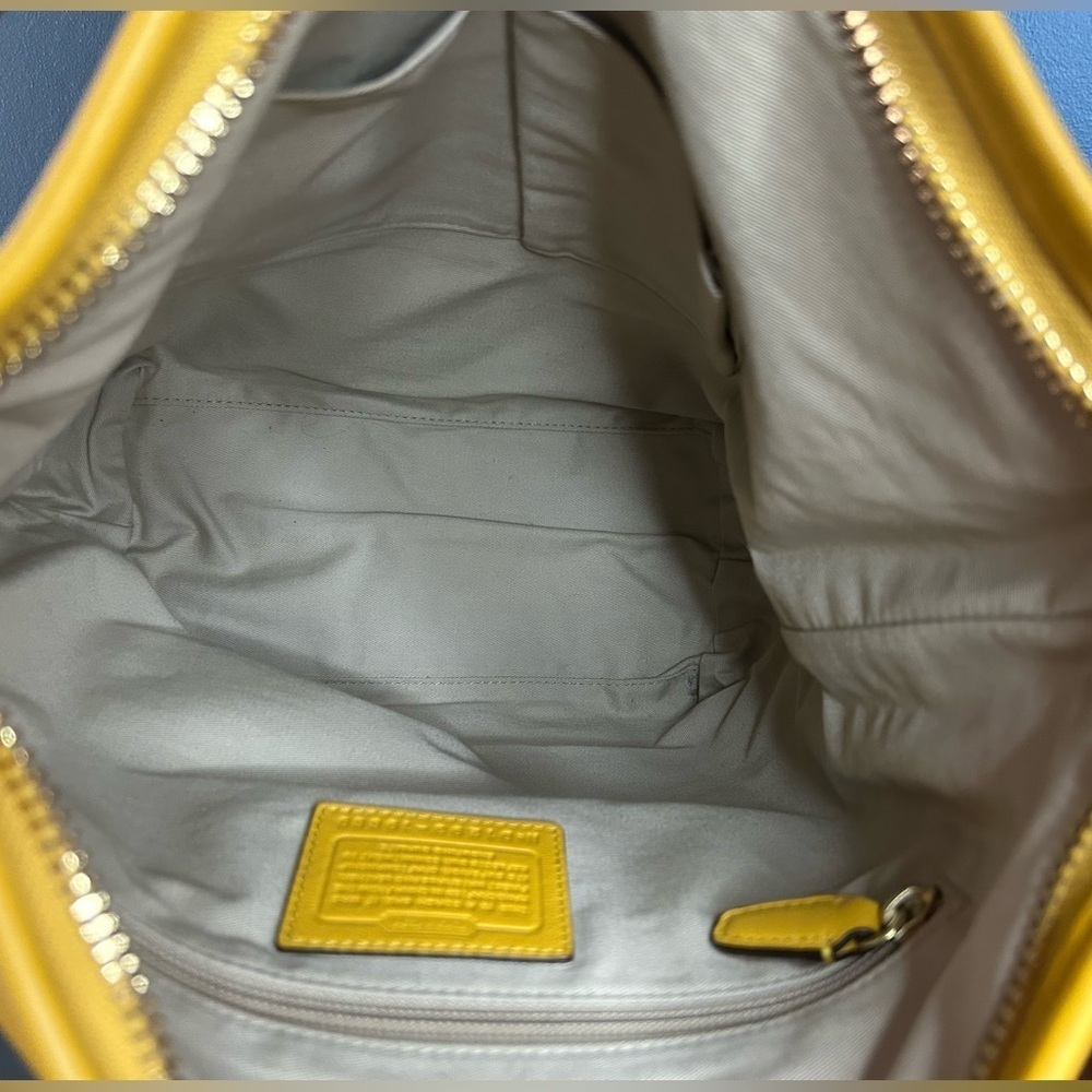 Coach Legacy Sunflower Yellow Duffel with Tassels 19889 EUC - Picture 7 of 15